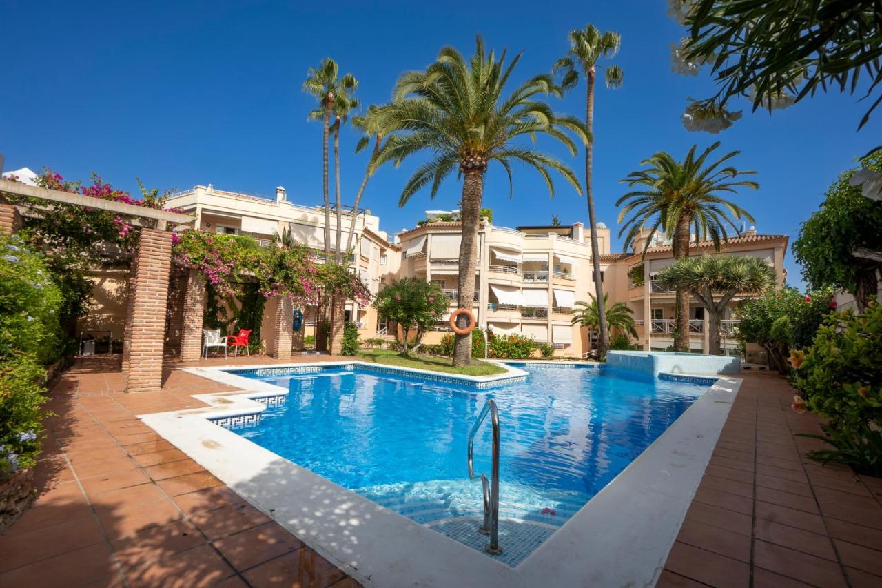 Nerja Jarales Menyber Apartment Exterior photo